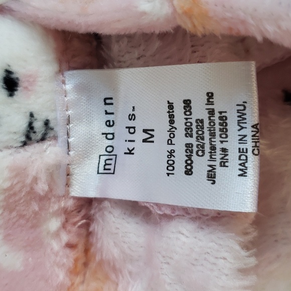 Modern Kids NWT 2-piece Halloween Lux Plush Pants and Socks Sleepwear Set - Picture 7 of 9